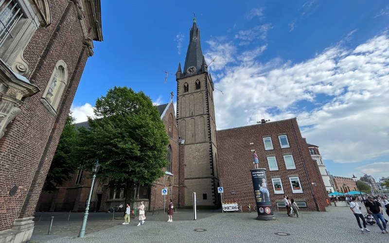 Blick auf die Basilika St. Lambertus