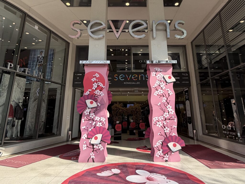 Das Sevens Düsseldorf mit japanischer Frühlingsinszenierung 